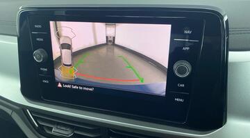 2025 Volkswagen TSI Match DSG Euro 6 5-door (Blue) - Image: 22