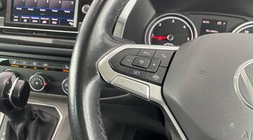 2020 Volkswagen 2.0 TDI Coast DSG Euro 6 4-door (Multicolour) - Image: 36