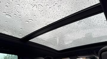 2017 Volkswagen 2.0 TDI BlueMotion Tech R-Line DSG 4Motion Euro 6 5-door (Black) - Image: 12