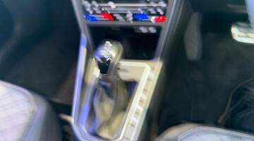 2025 Volkswagen TSI Black Edition DSG Euro 6 5-door (Multicolour) - Image: 21