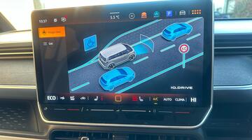 2025 Volkswagen Pro 79kWh Style Auto 5-door (SWB, 5Seat) (Green) - Image: 17