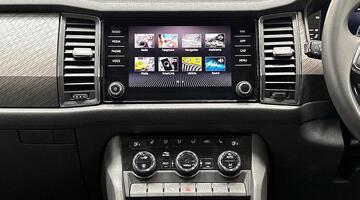 2024 Škoda TSI ACT SE L Executive DSG Euro 6 5-door (7 Seat) (Grey) - Image: 13