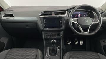 2021 Volkswagen TSI Active Euro 6 5-door (Red) - Image: 8