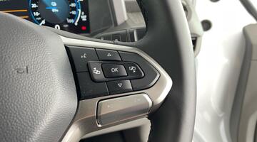 2025 Volkswagen T32 65kWh Commerce Plus Auto RWD SWB 5-door (White) - Image: 23