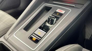 2022 Volkswagen 2.0 TDI GTD DSG Euro 6 5-door (Black) - Image: 7