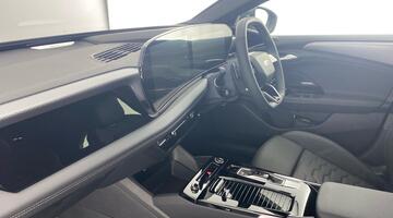 2025 Audi 100kWh S line Auto quattro 5-door (Grey) - Image: 2