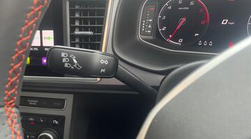 2025 SEAT TSI EVO FR Sport DSG Euro 6 5-door (Black) - Image: 21