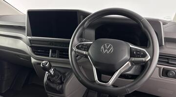 2025 Volkswagen 2.0 TDI T28 Commerce Plus FWD SWB Euro 6 5-door (White) - Image: 8