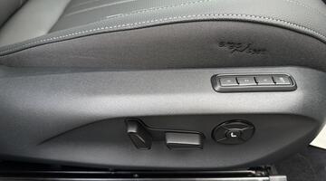 2025 Škoda 2.0 TSI SportLine DSG Euro 6 5-door (Black) - Image: 24