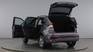 2022 Volkswagen 1.0 TSI R-Line DSG Euro 6 5-door (Grey) - Image: 11