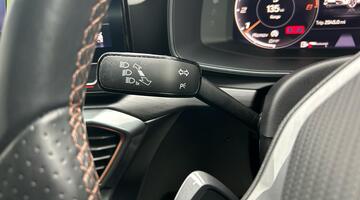 2022 CUPRA TSI V1 DSG Euro 6 5-door (Black) - Image: 24