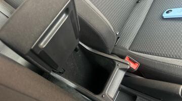 2024 Volkswagen 1.0 TSI Life DSG Euro 6 5-door (Black) - Image: 49