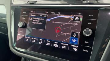 2019 Volkswagen 2.0 TDI R-Line Tech DSG 4Motion Euro 6 5-door (Grey) - Image: 29