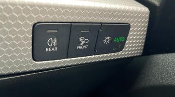 2022 Audi 1.0 TFSI 30 S line Sportback Euro 6 5-door (White) - Image: 20