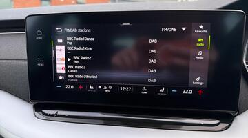 2022 Škoda TSI ACT SE L Euro 6 5-door (Grey) - Image: 29