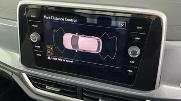 2023 Volkswagen TSI Style DSG Euro 6 5-door (Red) - Image: 17