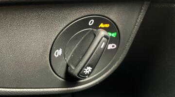 2022 Volkswagen 2.0 TSI GTI DSG Euro 6 5-door (Blue) - Image: 20