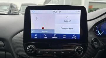 2023 Ford 1.0T EcoBoost MHEV ST-Line X Euro 6 5-door (White) - Image: 7