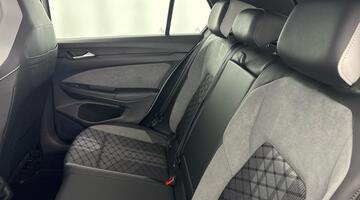 2021 Volkswagen 2.0 TDI R-Line Euro 6 5-door (Silver) - Image: 34