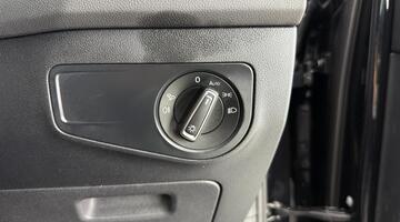 2023 Volkswagen TSI Elegance DSG Euro 6 5-door (Black) - Image: 20