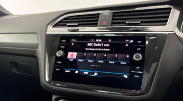 2023 Volkswagen TSI R-Line DSG Euro 6 5-door (Blue) - Image: 13