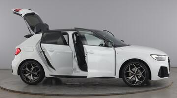 2025 Audi TFSI 35 Black Edition Sportback S Tronic Euro 6 5-door (White) - Image: 10