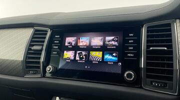 2022 Škoda TSI ACT SE L Executive Euro 6 5-door (7 Seat) (Grey) - Image: 19