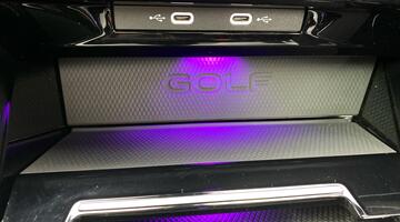 2024 Volkswagen 2.0 TSI GTI Euro 6 5-door (Red) - Image: 7