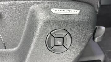 2025 Volkswagen ETSI MHEV Elegance DSG Euro 6 5-door (Green) - Image: 24