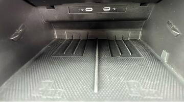 2024 Volkswagen 2.0 TDI R-Line DSG Euro 6 5-door (Grey) - Image: 17