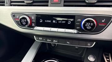 2023 Audi 2.0 TFSI 35 S line S Tronic Euro 6 4-door (White) - Image: 16