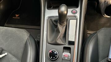 2022 CUPRA 2.0 TSI VZ1 DSG 4-doorive Euro 6 5dr (Grey) - Image: 29