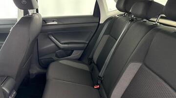 2025 Volkswagen 1.0 TSI Match DSG Euro 6 5-door (Grey) - Image: 33