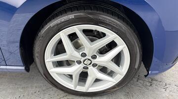 2018 SEAT 1.0 TSI FR Euro 6 5-door (Blue) - Image: 5