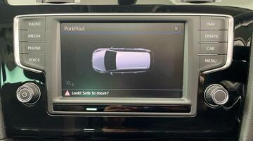 2016 Volkswagen TSI BlueMotion Tech GT Euro 6 5-door (Black) - Image: 26