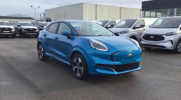 2026 Ford Standard Range 43kWh Select Auto 5-door (Blue) - Image: 10