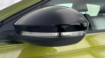 2024 Volkswagen TSI R-Line DSG Euro 6 5-door (Green) - Image: 37