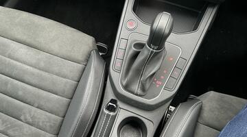 2025 SEAT 1.0 TSI XCELLENCE Lux DSG Euro 6 5-door (Blue) - Image: 31