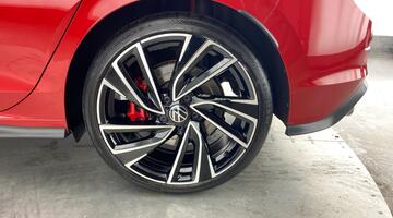 2021 Volkswagen 2.0 TSI GTI DSG Euro 6 5-door (Red) - Image: 33