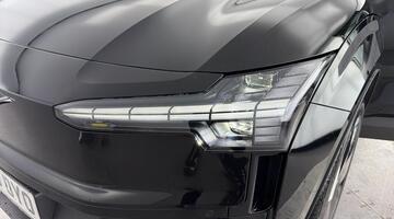 2025 Volvo Single Motor Extended Range 69kWh Plus Auto 5-door (Black) - Image: 33