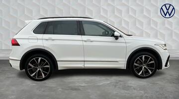 2023 Volkswagen TSI 13kWh R-Line DSG Euro 6 5-door (White) - Image: 4