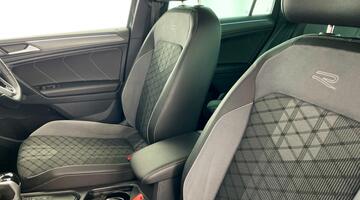 2023 Volkswagen TSI R-Line Edition DSG Euro 6 5-door (Grey) - Image: 36