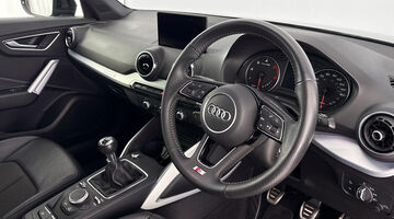 2019 Audi TDI 30 S line Euro 6 5-door (Black) - Image: 6