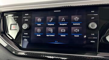 2023 Volkswagen 1.0 TSI Life Euro 6 5-door (Grey) - Image: 18