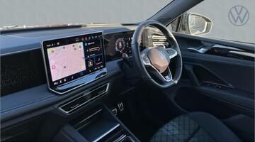 2025 Volkswagen ETSI MHEV R-Line DSG Euro 6 5-door (Grey) - Image: 2