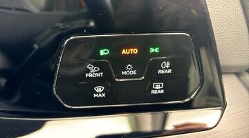 2023 Volkswagen TSI Style Euro 6 5-door (White) - Image: 20