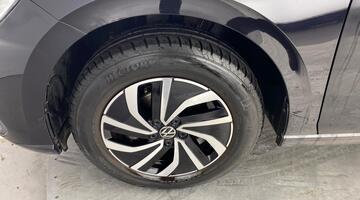 2023 Volkswagen 1.0 EVO Life Euro 6 5-door (Black) - Image: 30