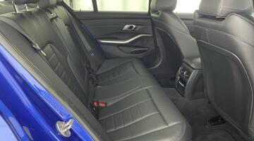 2020 BMW 2.0 318i M Sport Auto Euro 6 4-door (Blue) - Image: 26