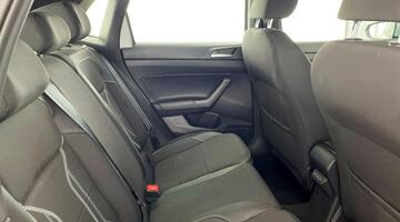 2019 Volkswagen 1.0 TSI SEL Euro 6 5-door (Silver) - Image: 29