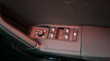 2025 CUPRA ETSI V1 DSG Euro 6 5-door (Grey) - Image: 13